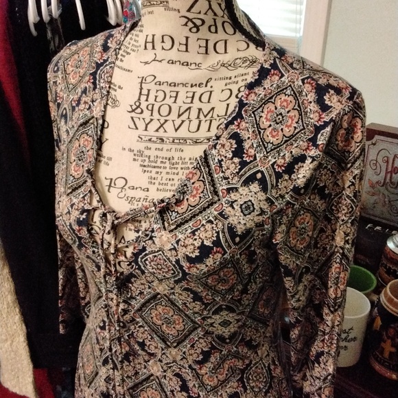 Women's Forever21 stretch jersey, navy & red boho print lace front dress size M - Picture 2 of 4